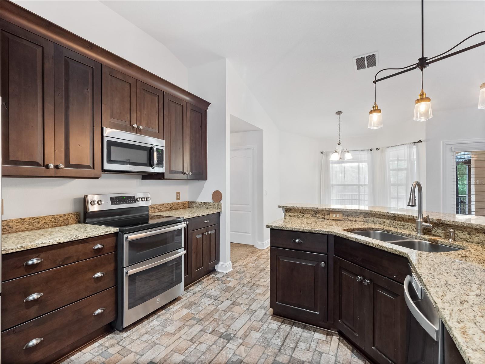 548 HEARTHGLEN BLVD, WINTER GARDEN, FL, 34787