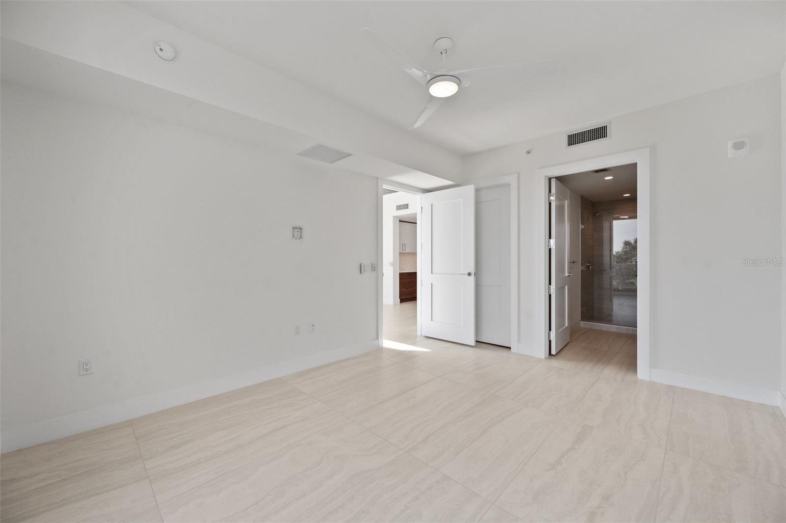 301 1ST ST S #205, ST PETERSBURG, FL, 33701
