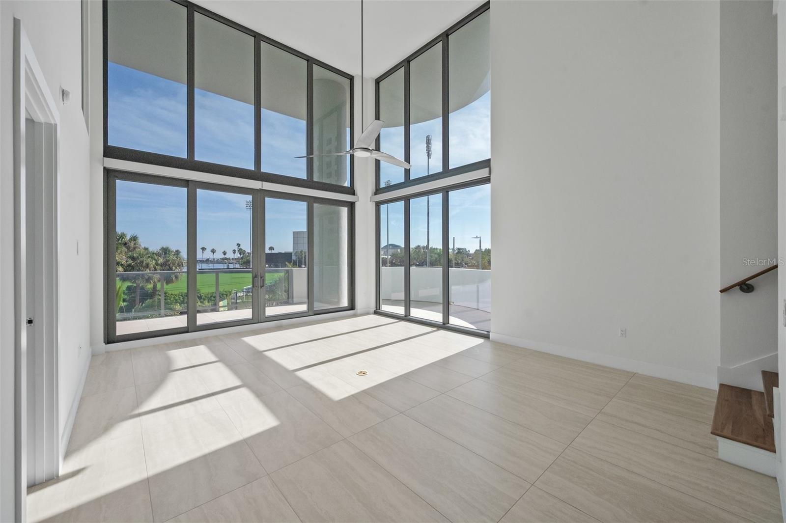 301 1ST ST S #205, ST PETERSBURG, FL, 33701