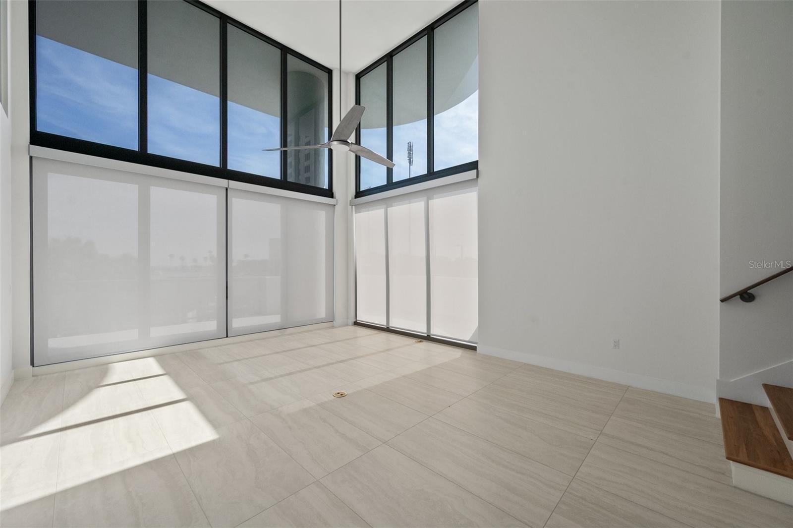 301 1ST ST S #205, ST PETERSBURG, FL, 33701