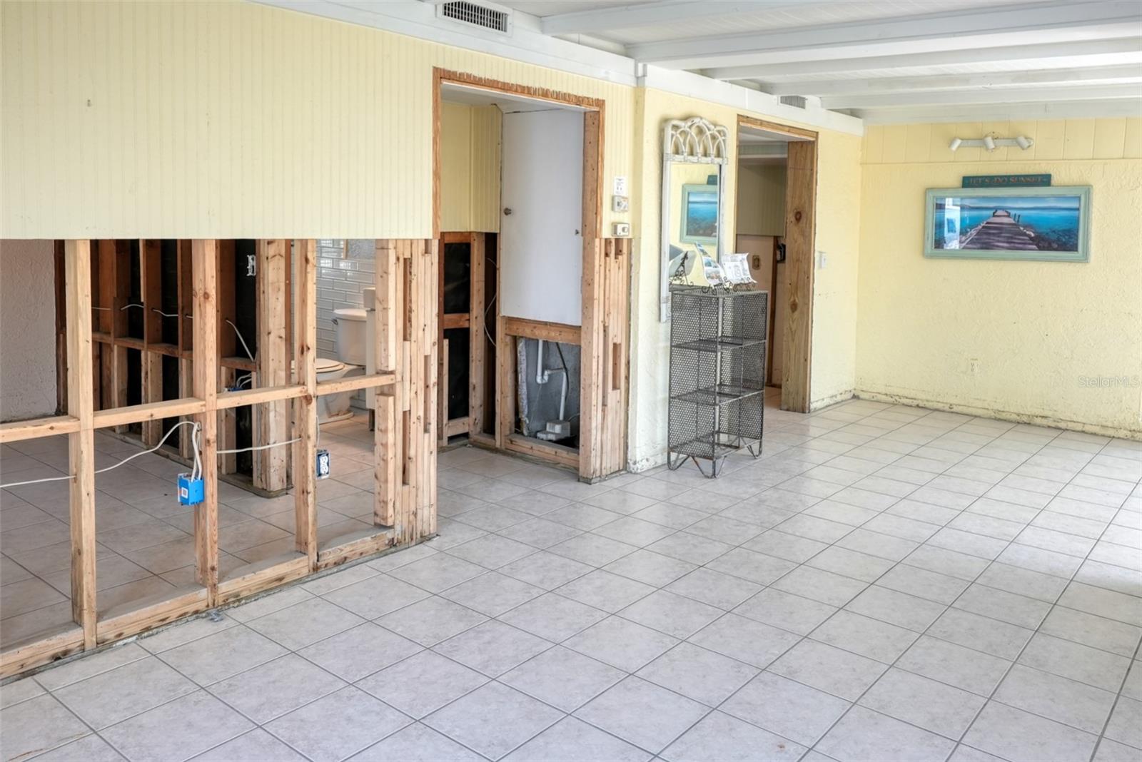 210 HAVERKOS CT, HOLMES BEACH, FL, 34217