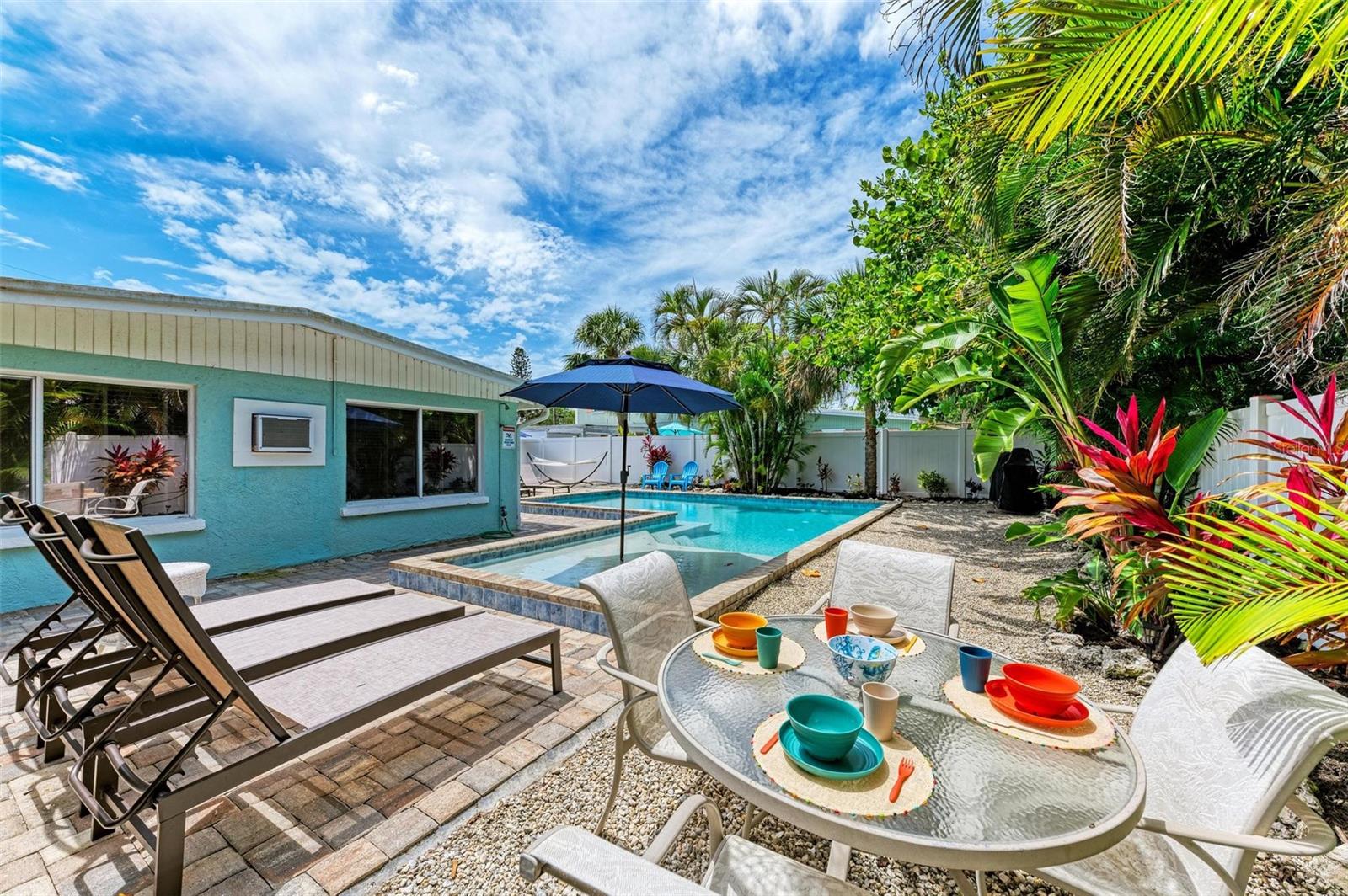 210 HAVERKOS CT, HOLMES BEACH, FL, 34217
