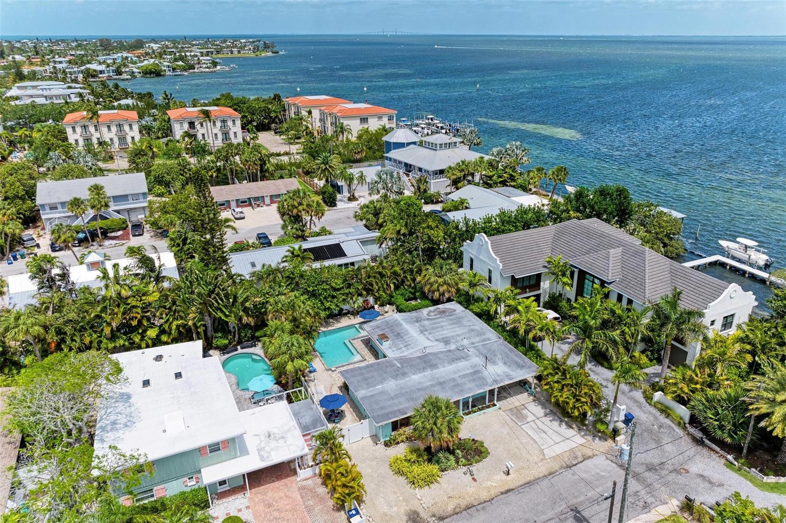 210 HAVERKOS CT, HOLMES BEACH, FL, 34217