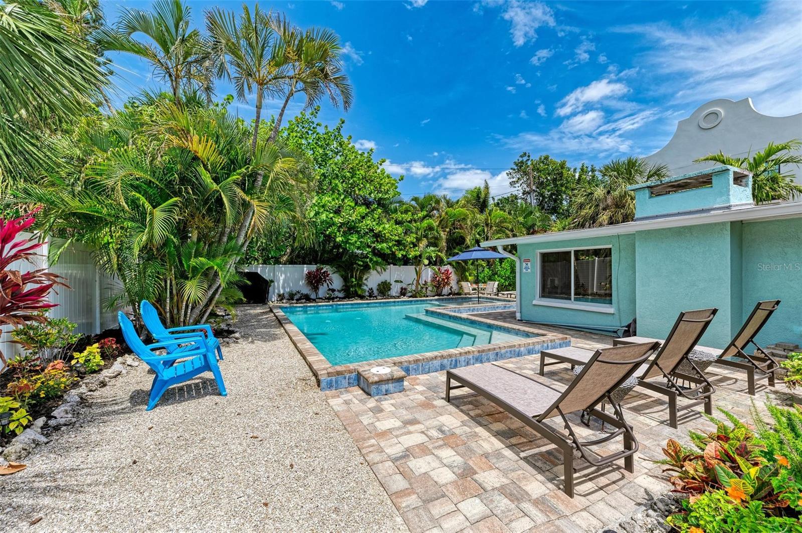 210 HAVERKOS CT, HOLMES BEACH, FL, 34217