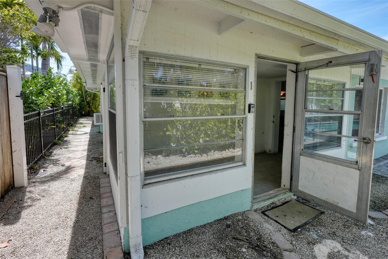 210 HAVERKOS CT, HOLMES BEACH, FL, 34217