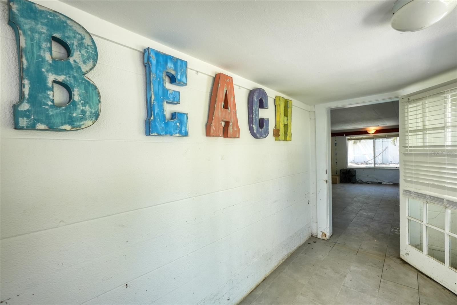 210 HAVERKOS CT, HOLMES BEACH, FL, 34217