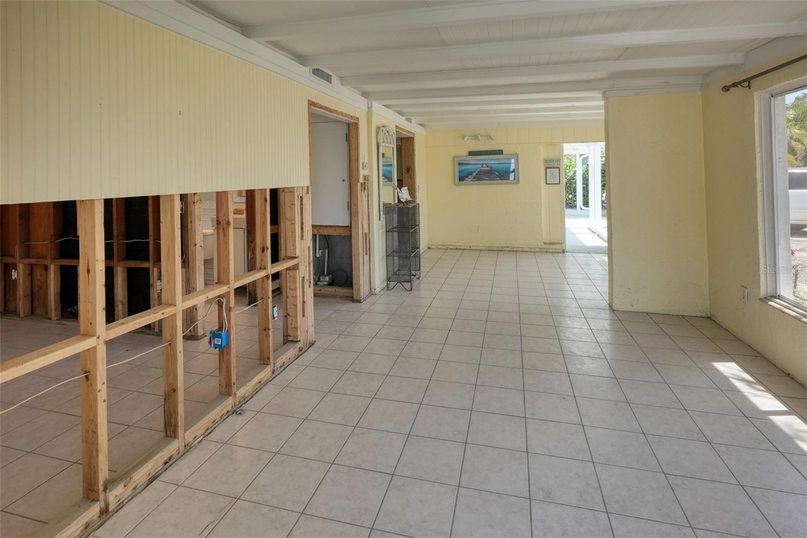 210 HAVERKOS CT, HOLMES BEACH, FL, 34217