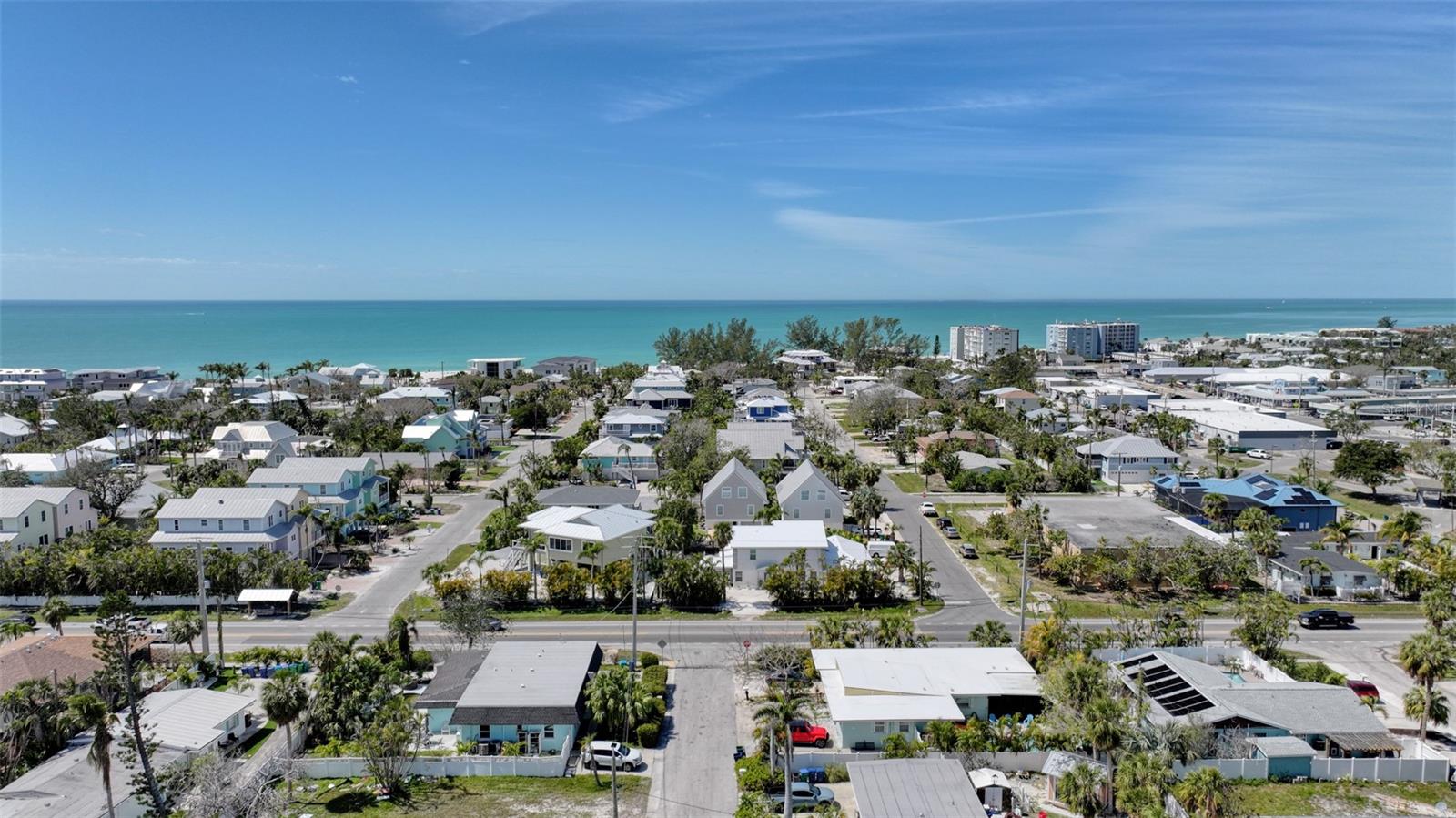 210 HAVERKOS CT, HOLMES BEACH, FL, 34217