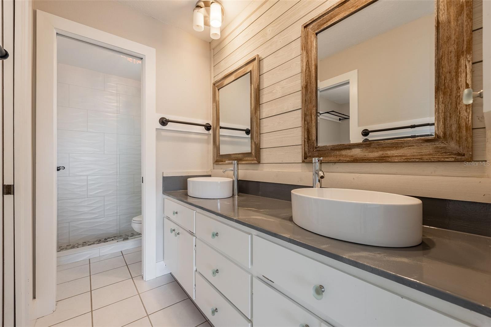 525 MADRID BLVD, PUNTA GORDA, FL, 33950