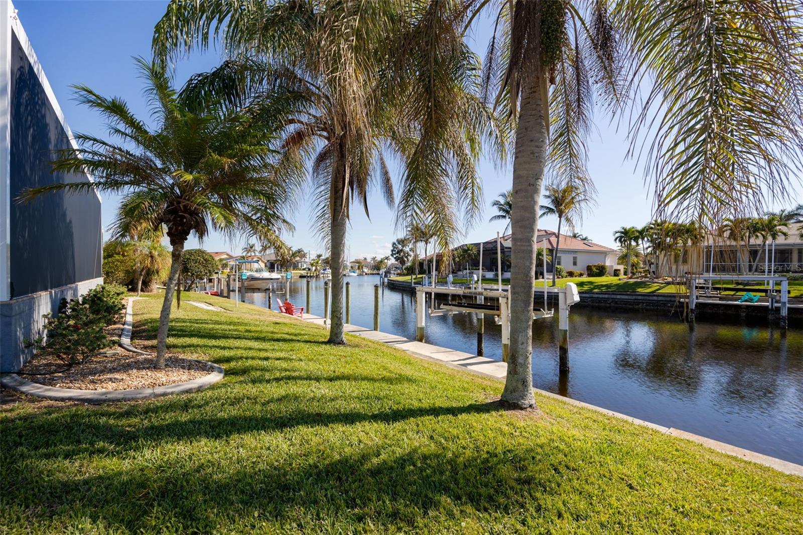 525 MADRID BLVD, PUNTA GORDA, FL, 33950