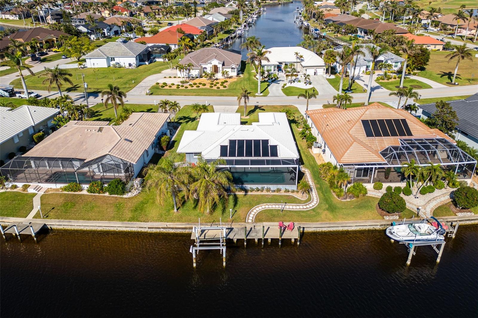 525 MADRID BLVD, PUNTA GORDA, FL, 33950