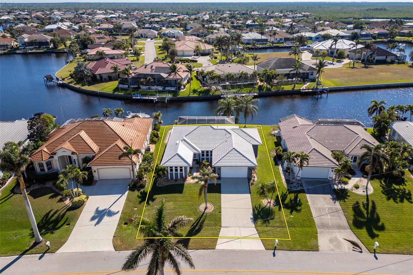 525 MADRID BLVD, PUNTA GORDA, FL, 33950
