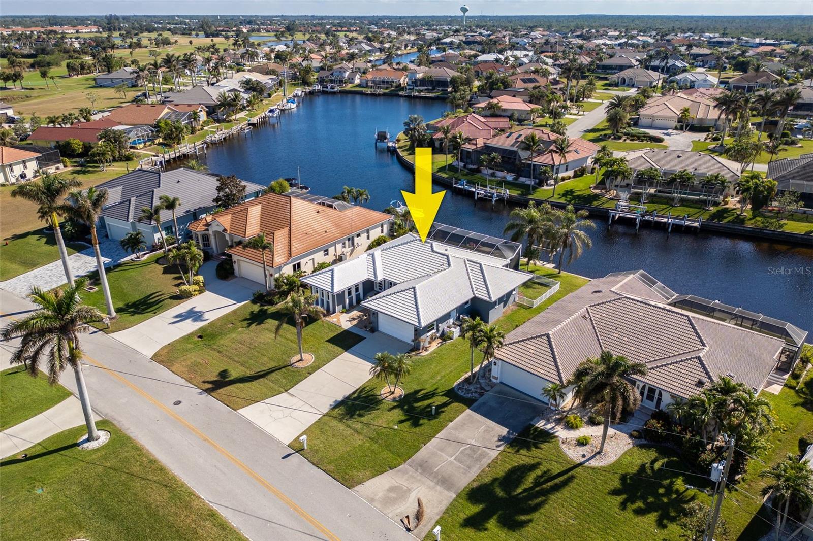 525 MADRID BLVD, PUNTA GORDA, FL, 33950