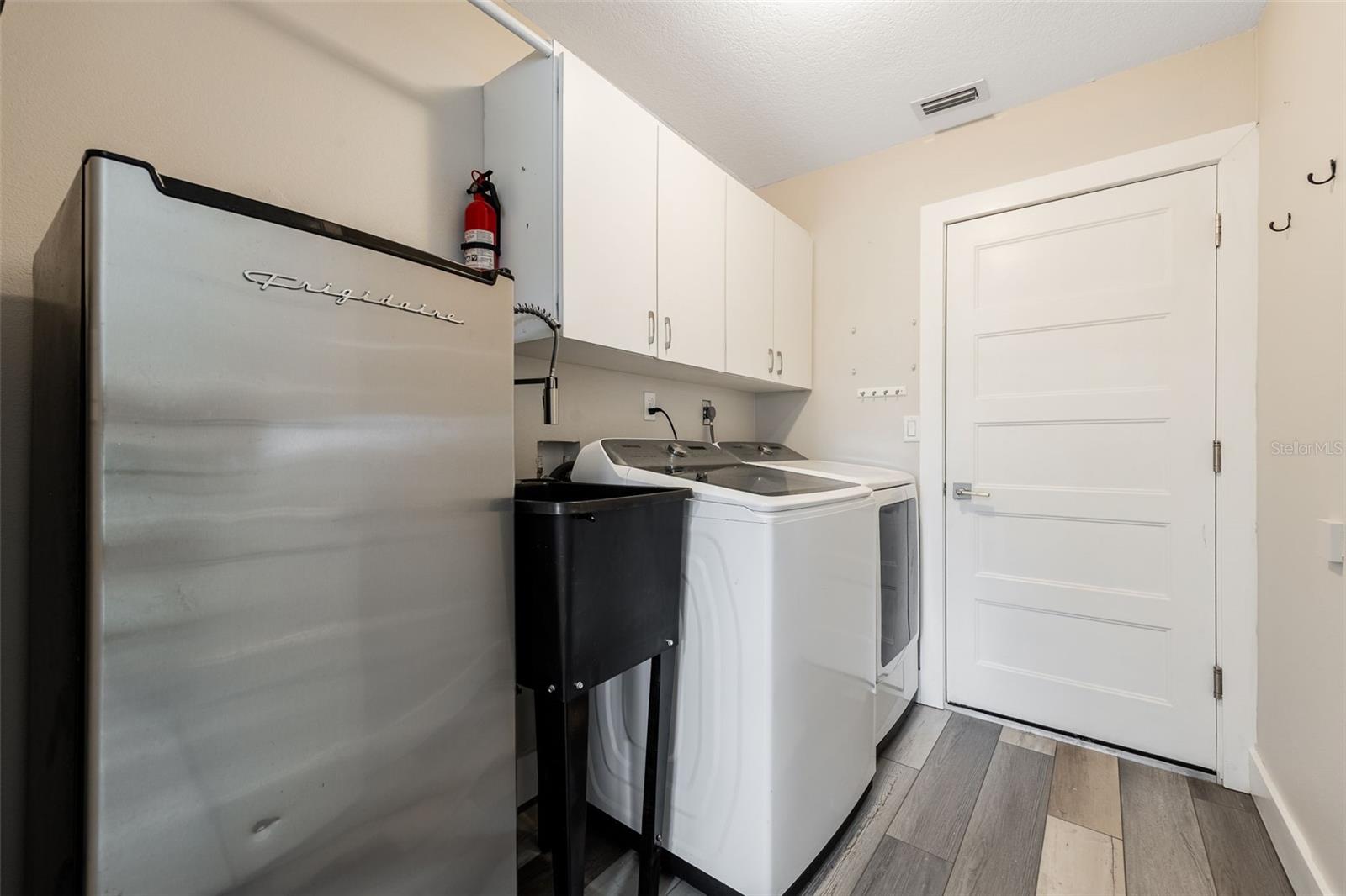 525 MADRID BLVD, PUNTA GORDA, FL, 33950