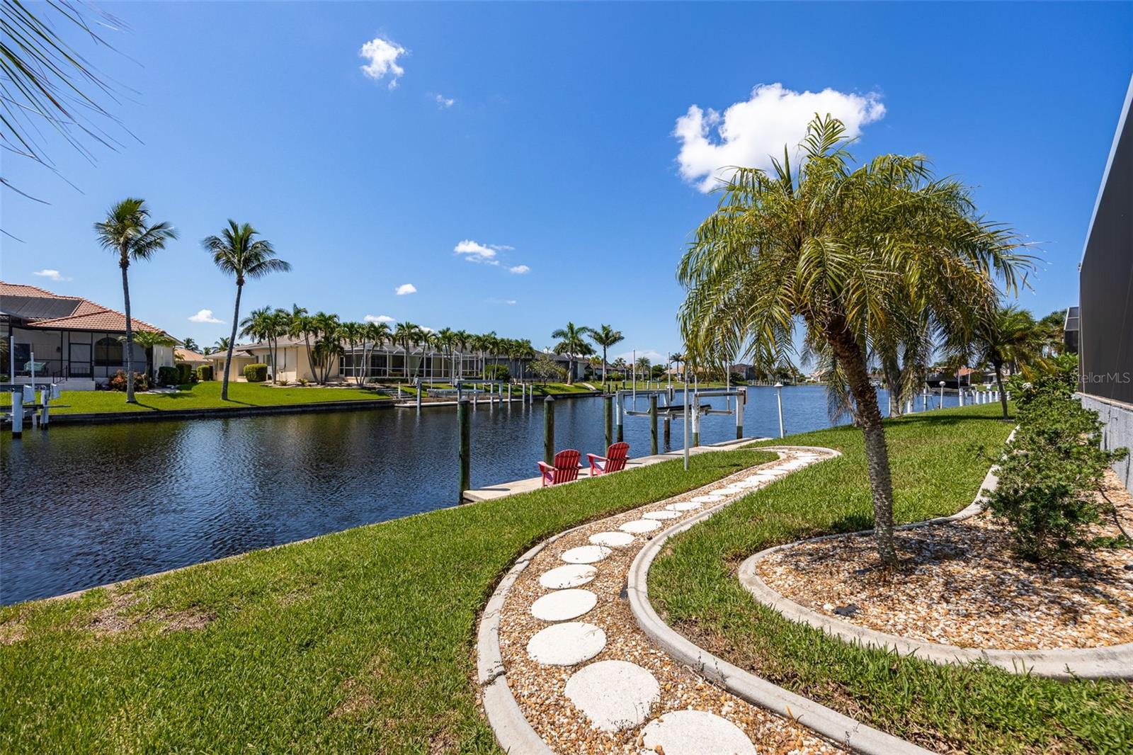 525 MADRID BLVD, PUNTA GORDA, FL, 33950