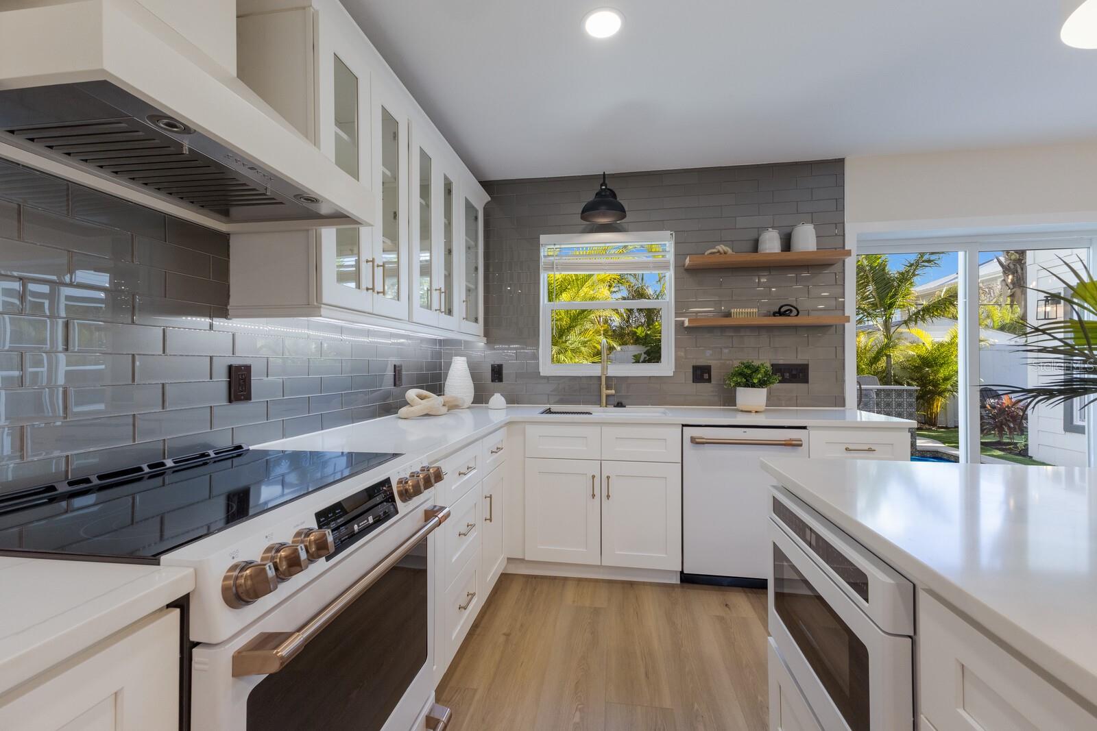 213 83RD ST #WEST, HOLMES BEACH, FL, 34217
