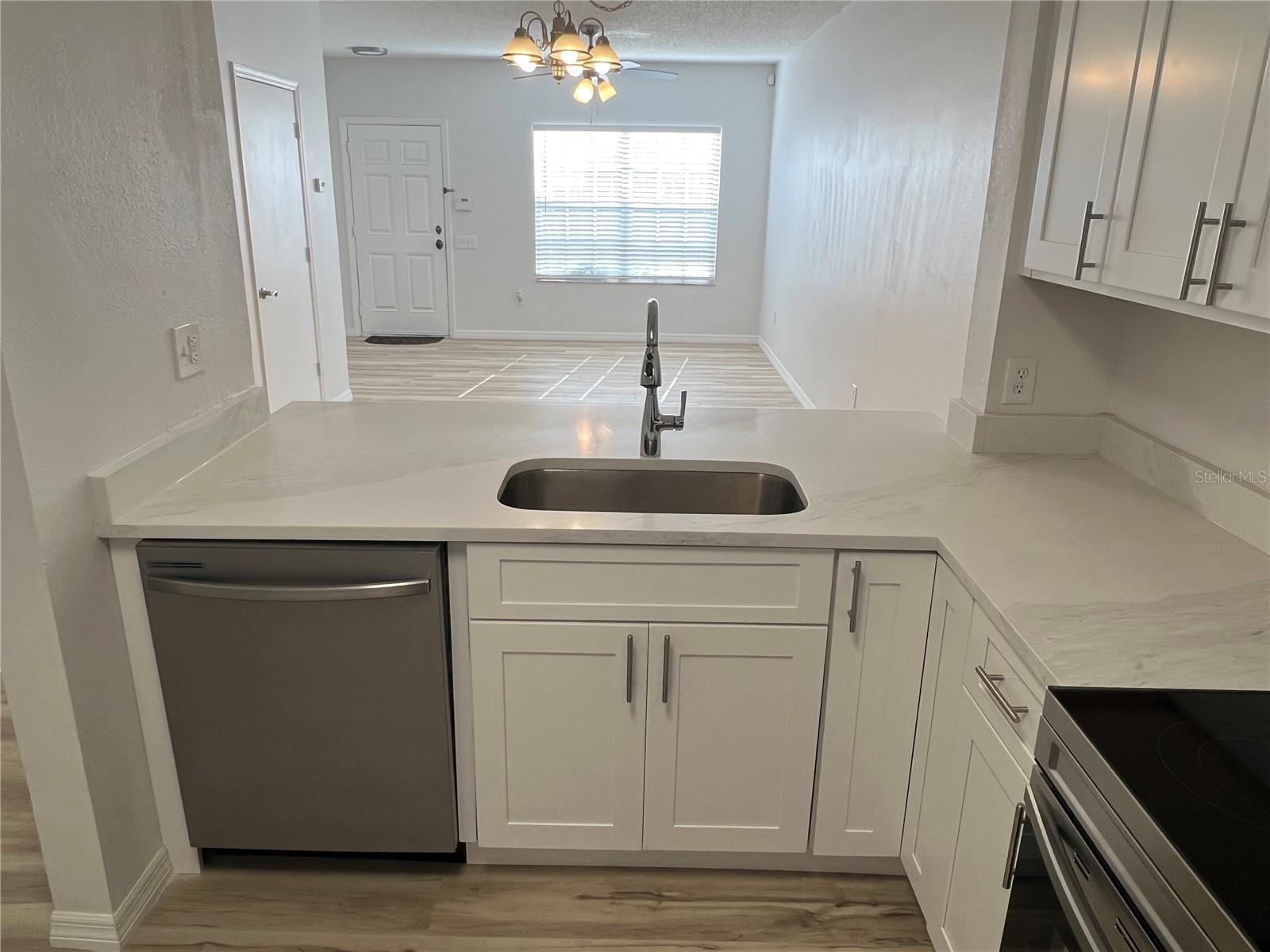 12418 BERKELEY SQUARE DR, TAMPA, FL, 33626