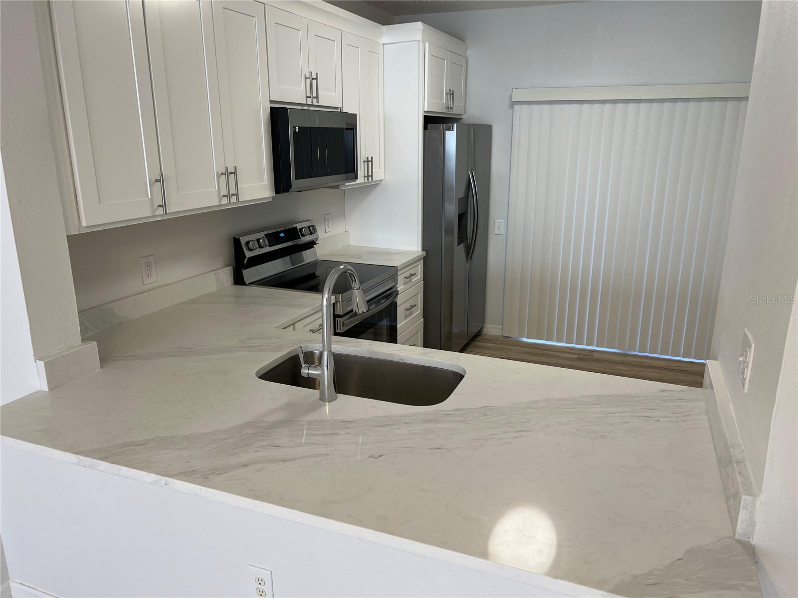 12418 BERKELEY SQUARE DR, TAMPA, FL, 33626