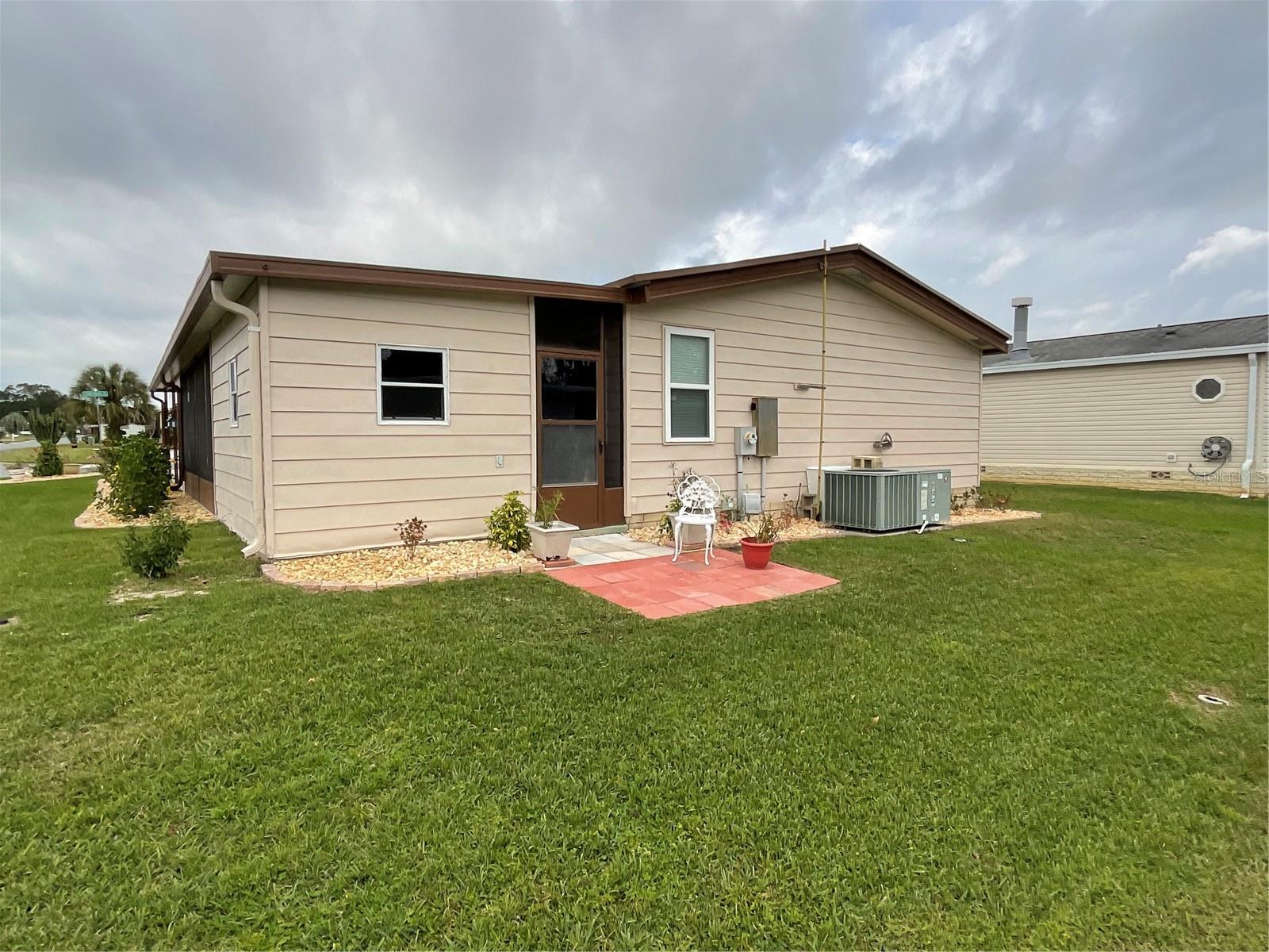 2338 CONESTOGA DR, LEESBURG, FL, 34748
