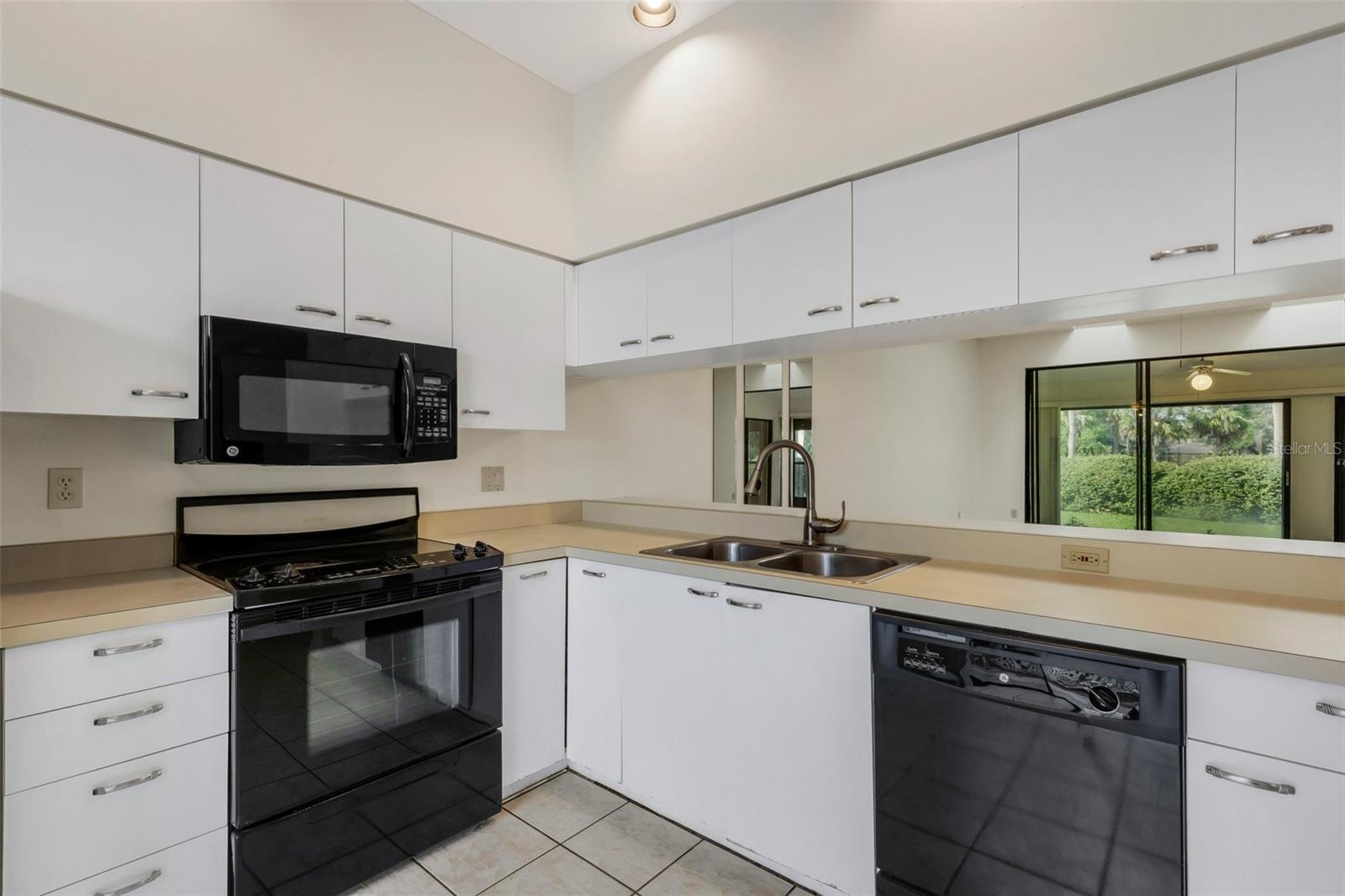 5535 HAMPSTEAD HEATH #45, SARASOTA, FL, 34235
