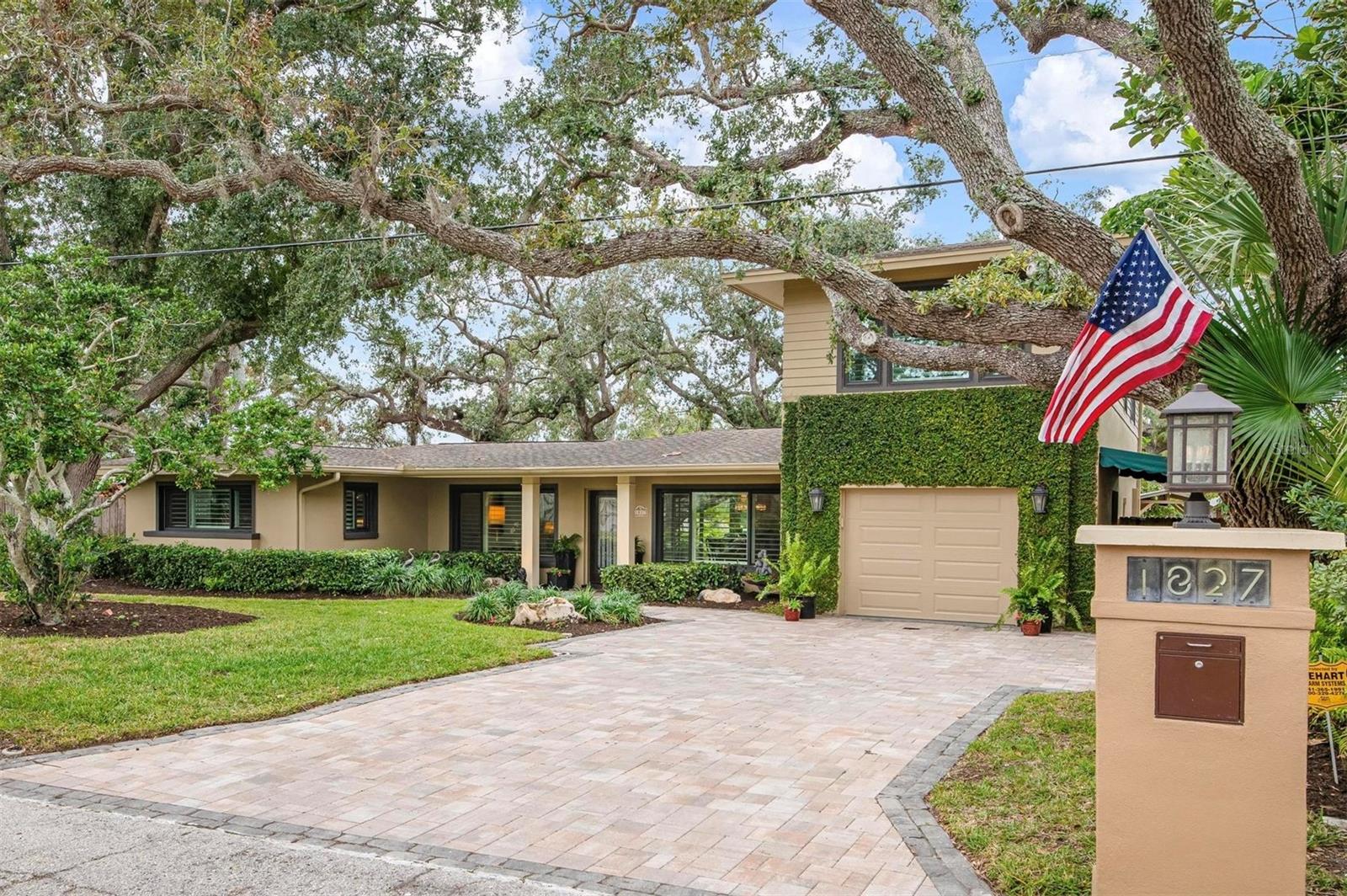 A4633672 Property Photo