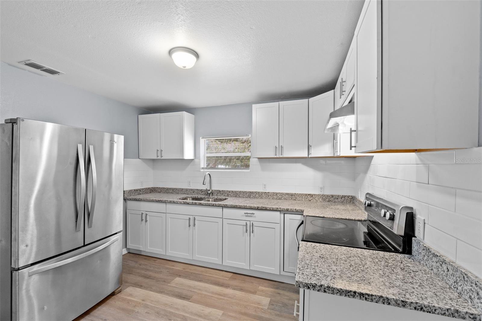 515 S CHARLESTON AVE, FORT MEADE, FL, 33841