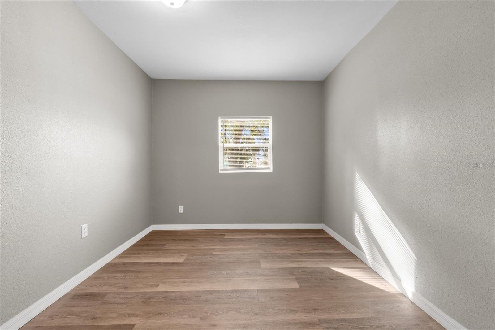 515 S CHARLESTON AVE, FORT MEADE, FL, 33841