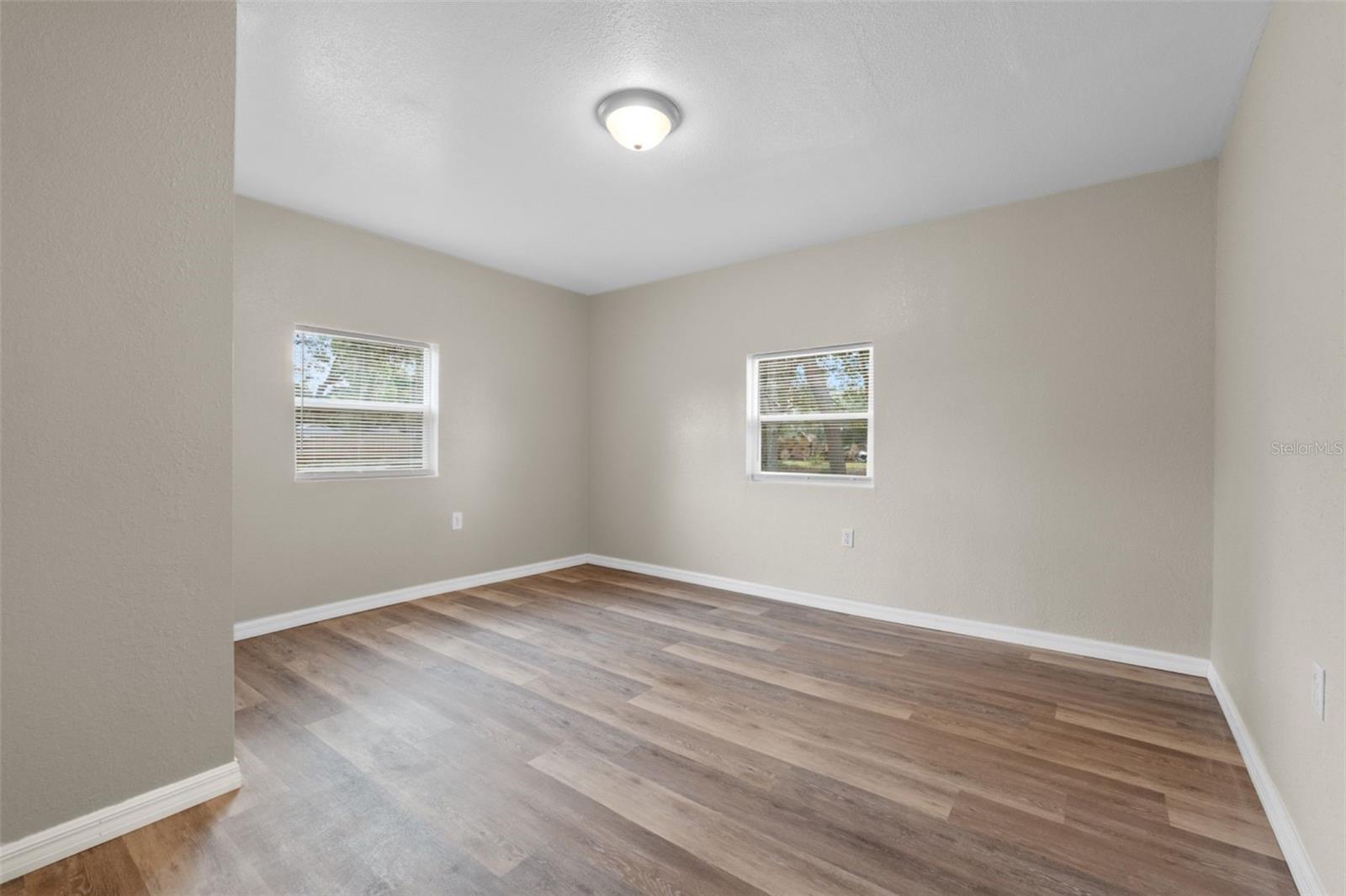 515 S CHARLESTON AVE, FORT MEADE, FL, 33841