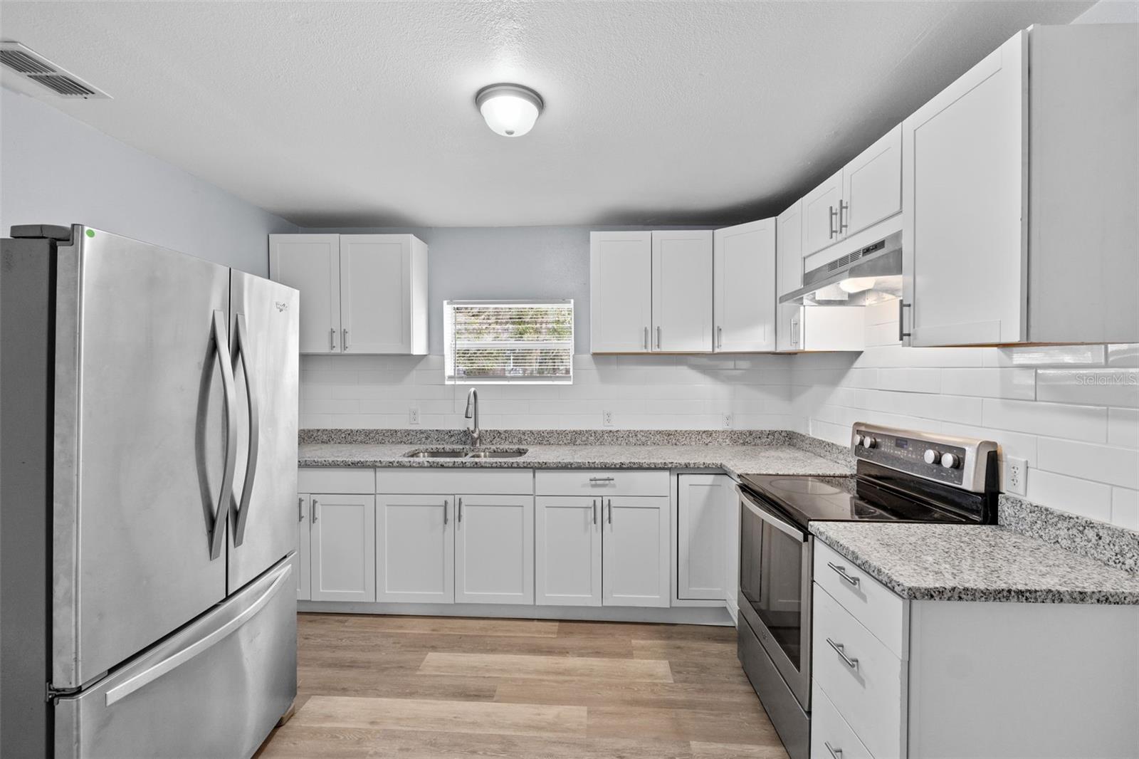 515 S CHARLESTON AVE, FORT MEADE, FL, 33841