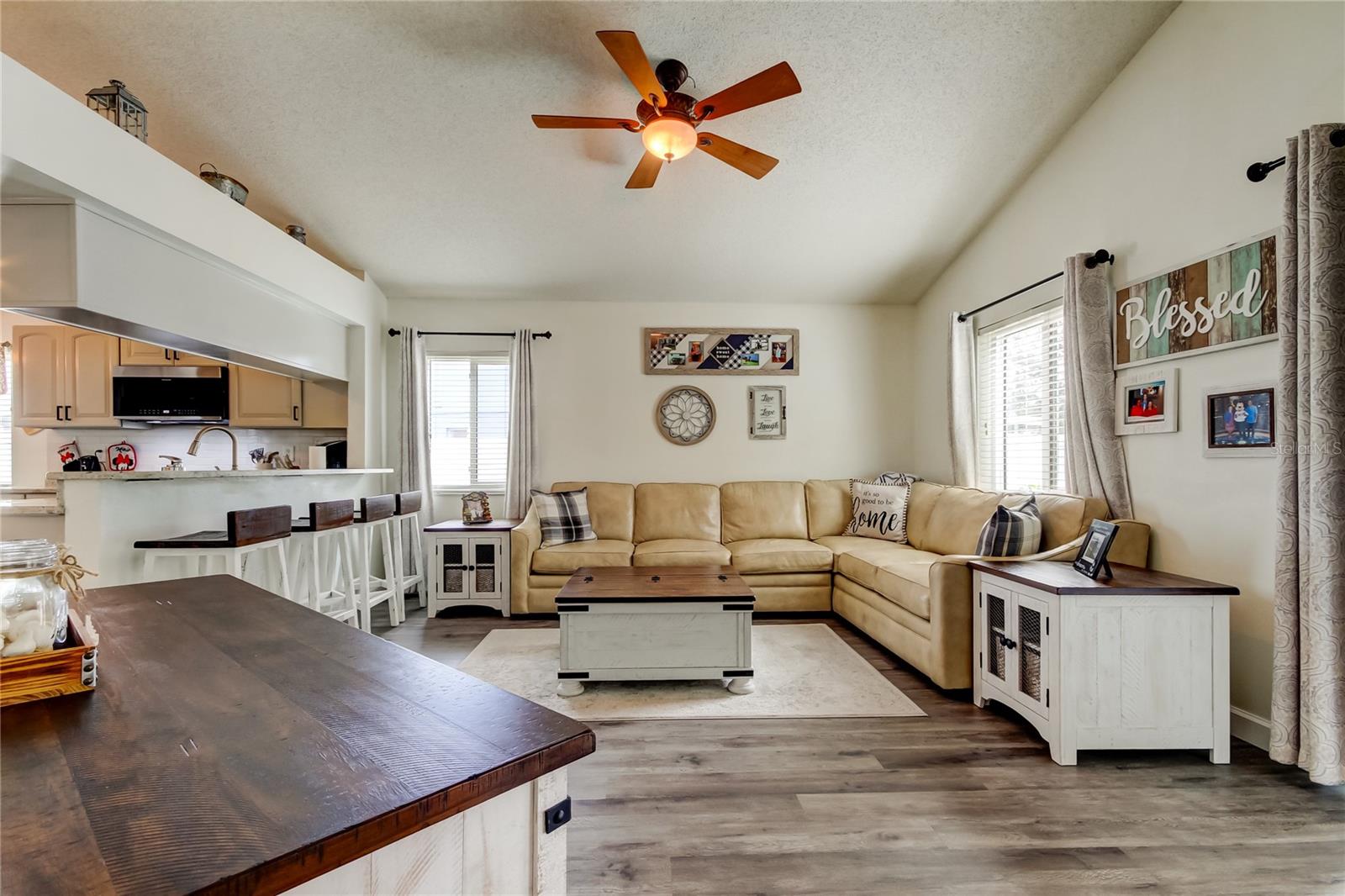 9702 FREDERICKSBURG RD, TAMPA, FL, 33635