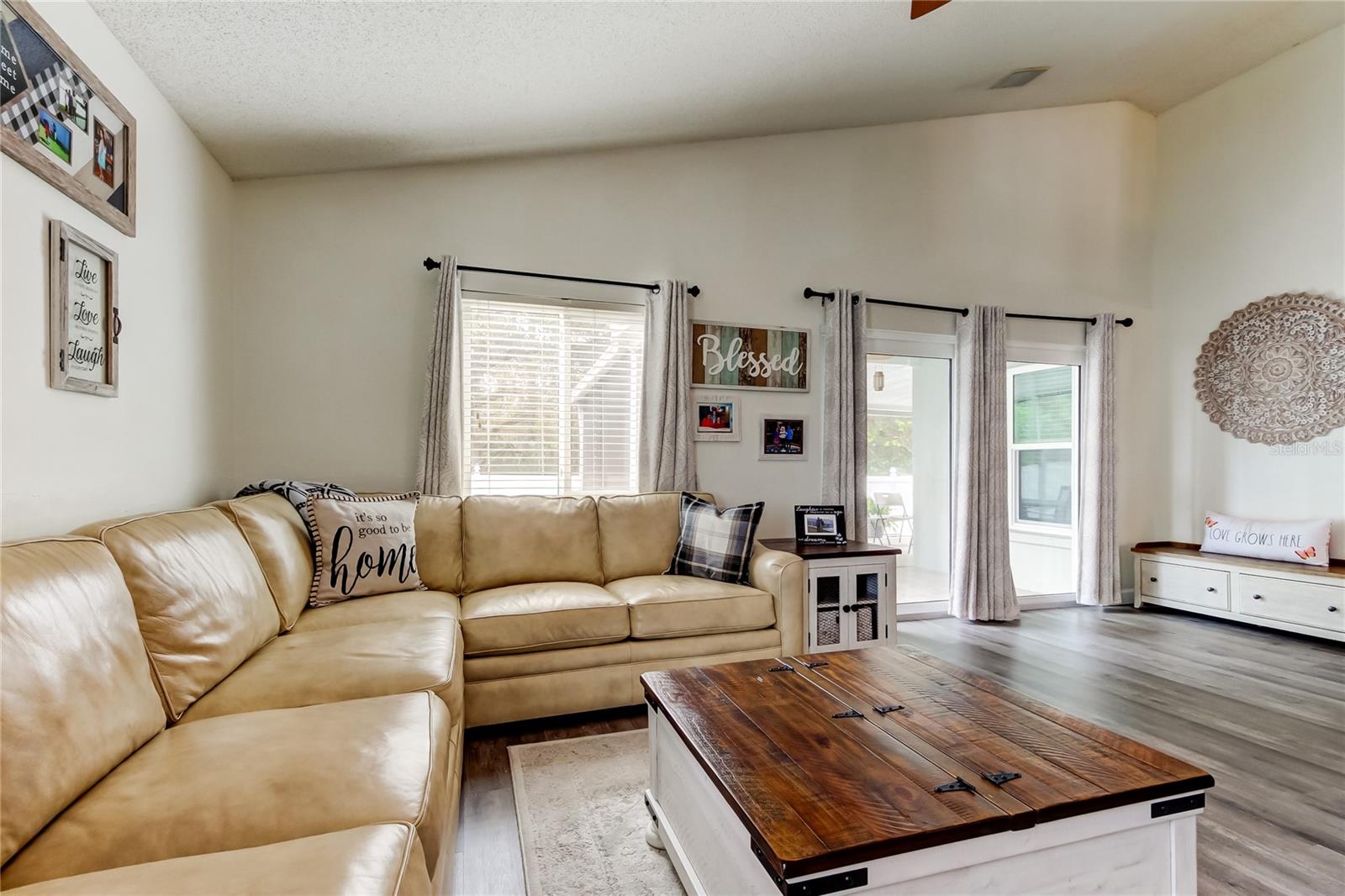 9702 FREDERICKSBURG RD, TAMPA, FL, 33635