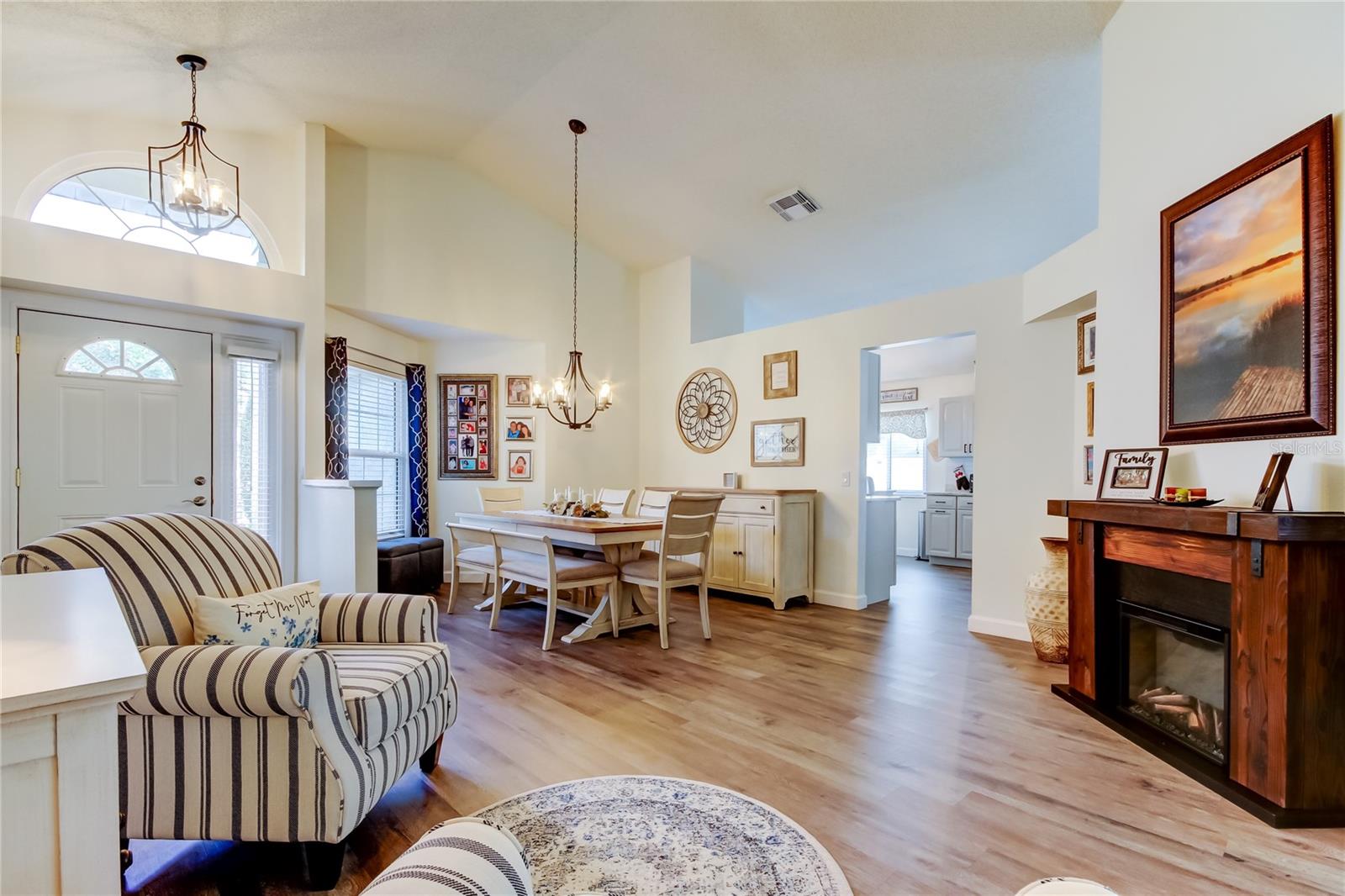 9702 FREDERICKSBURG RD, TAMPA, FL, 33635