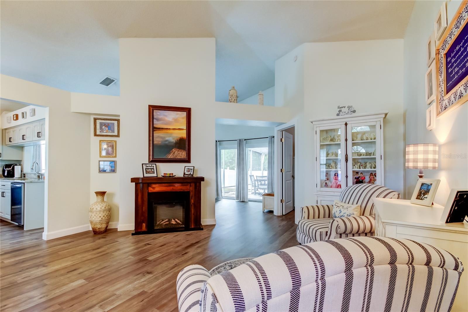 9702 FREDERICKSBURG RD, TAMPA, FL, 33635