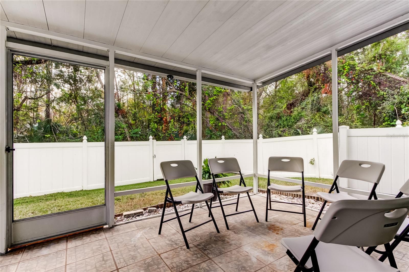 9702 FREDERICKSBURG RD, TAMPA, FL, 33635