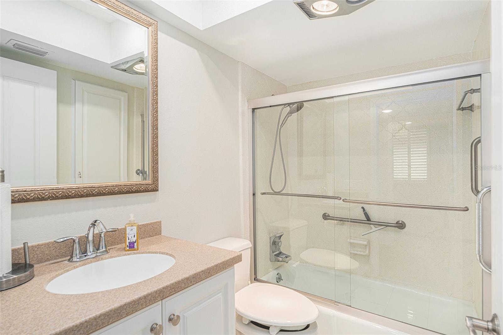 2650 PEARCE DR #407, CLEARWATER, FL, 33764