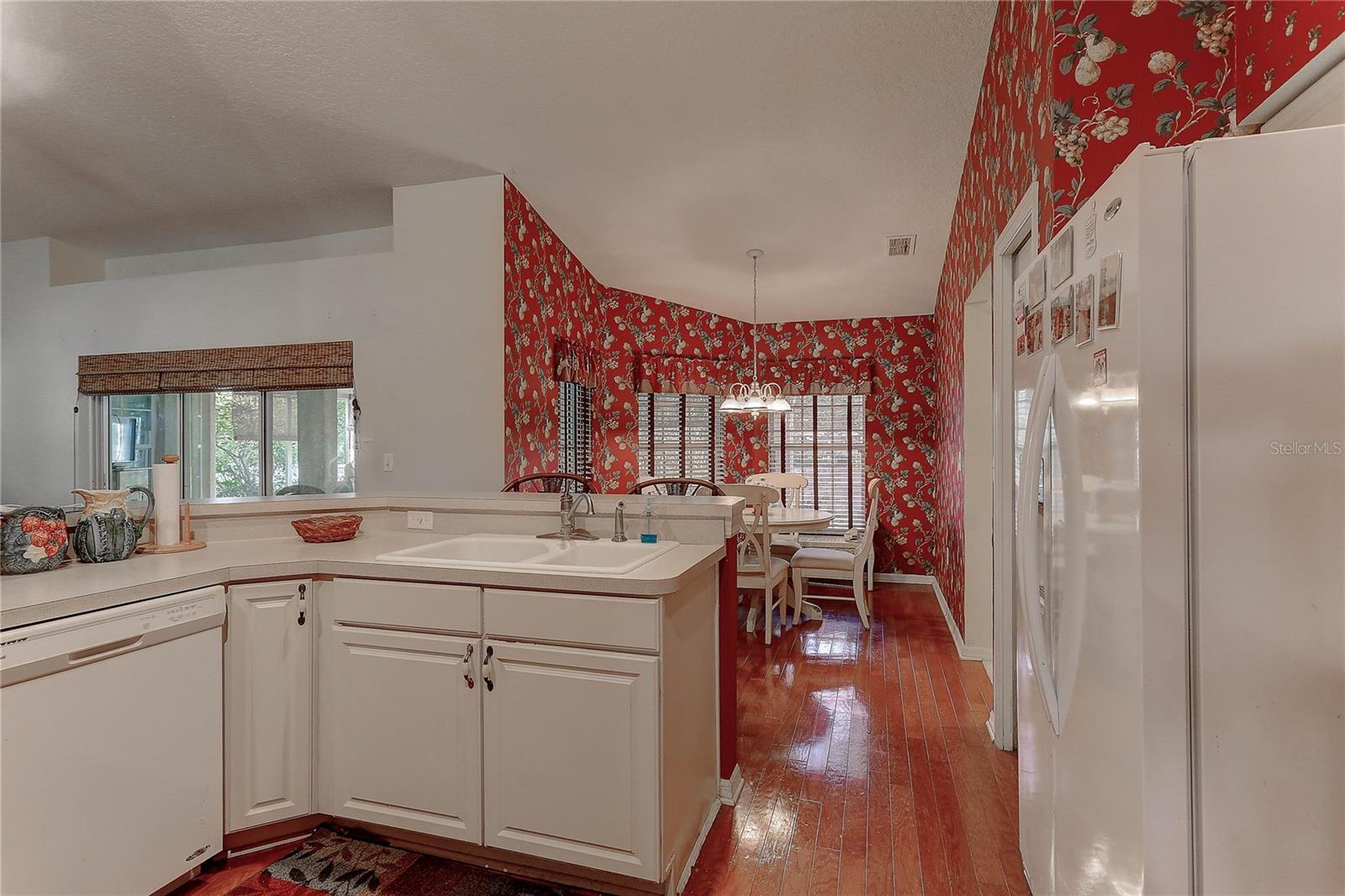 10105 MOSHIE LN, SAN ANTONIO, FL, 33576