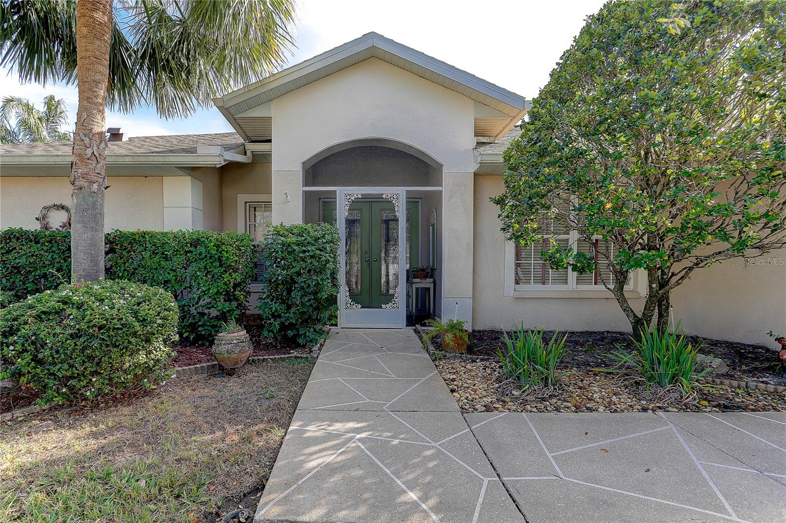 10105 MOSHIE LN, SAN ANTONIO, FL, 33576