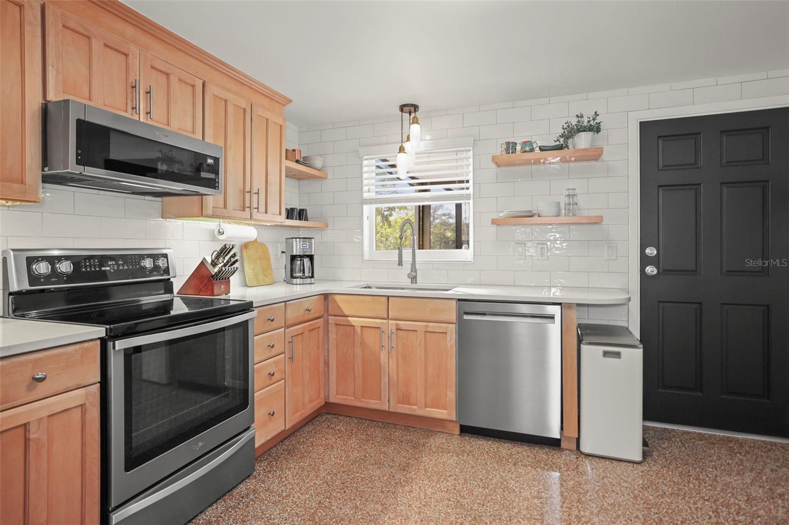 1846 SAN MATEO DR, DUNEDIN, FL, 34698