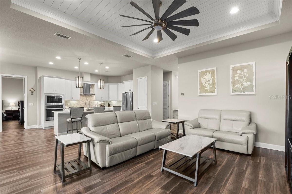 588 MOSAIC BLVD, DAYTONA BEACH, FL, 32124