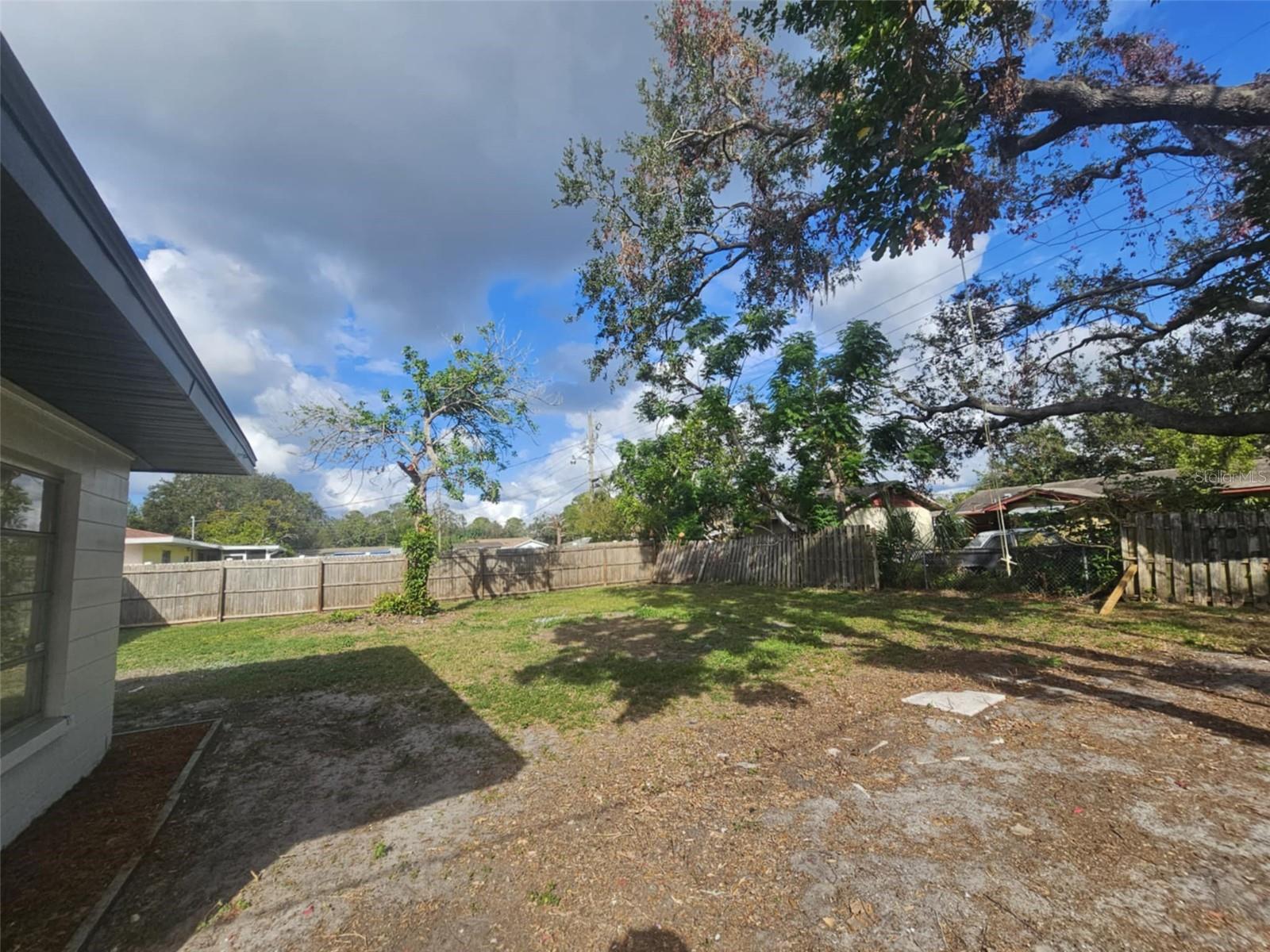 2807 3RD ST E, BRADENTON, FL, 34208