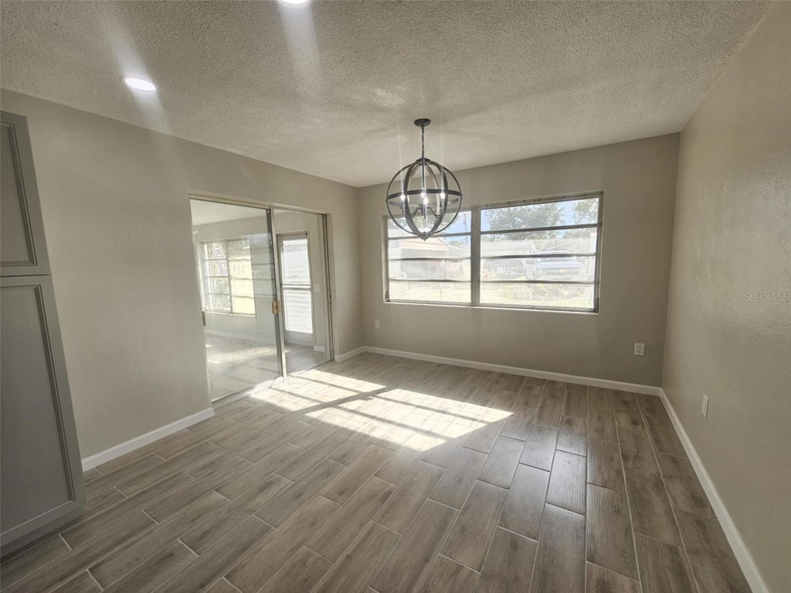 2807 3RD ST E, BRADENTON, FL, 34208