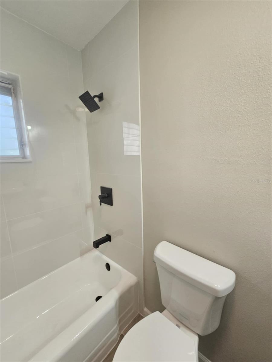 2807 3RD ST E, BRADENTON, FL, 34208