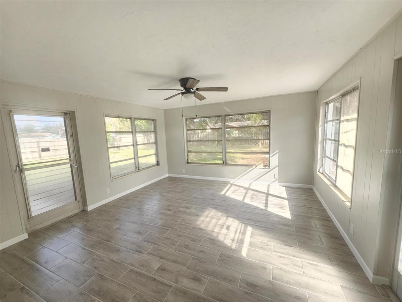 2807 3RD ST E, BRADENTON, FL, 34208