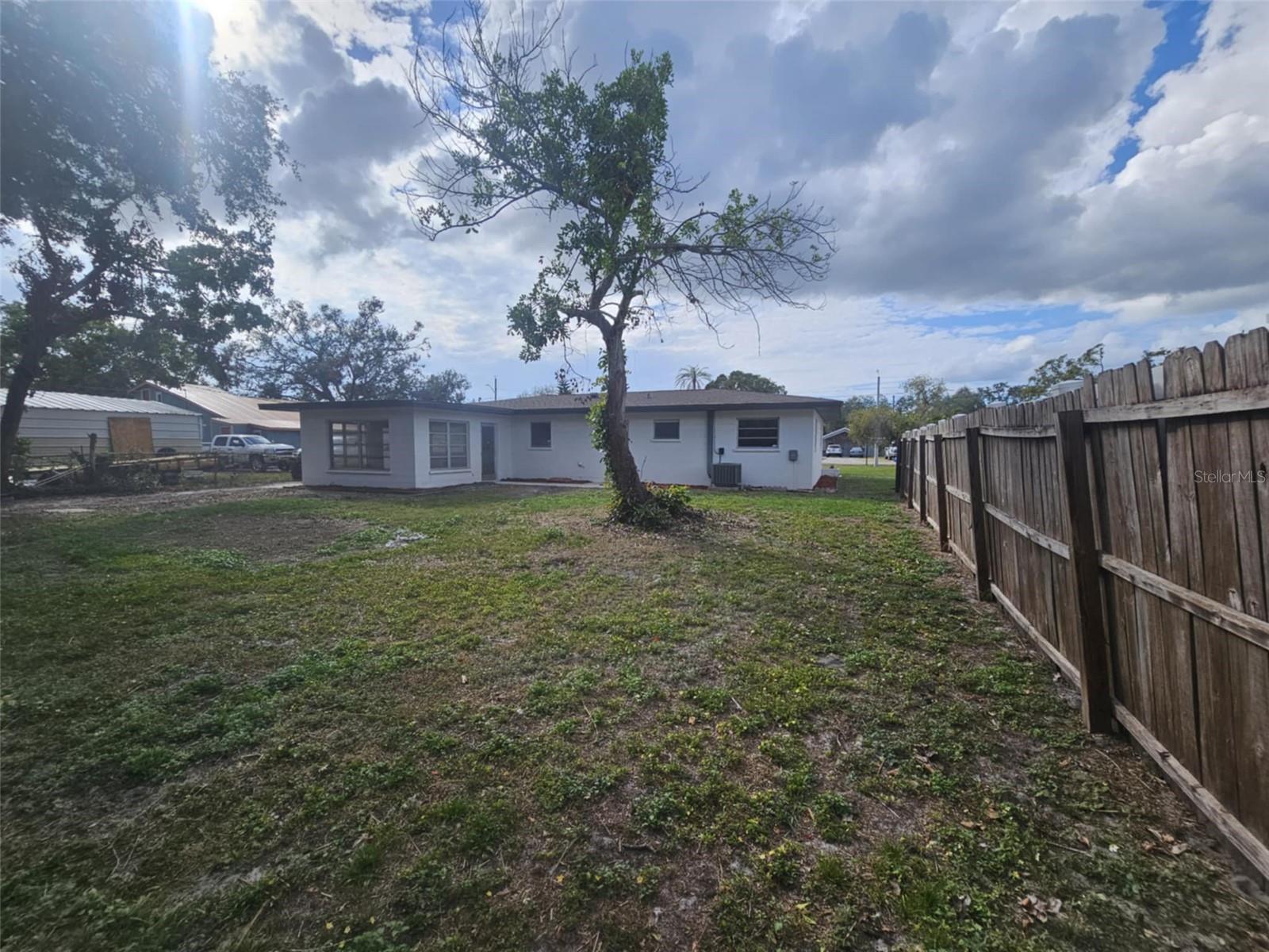 2807 3RD ST E, BRADENTON, FL, 34208