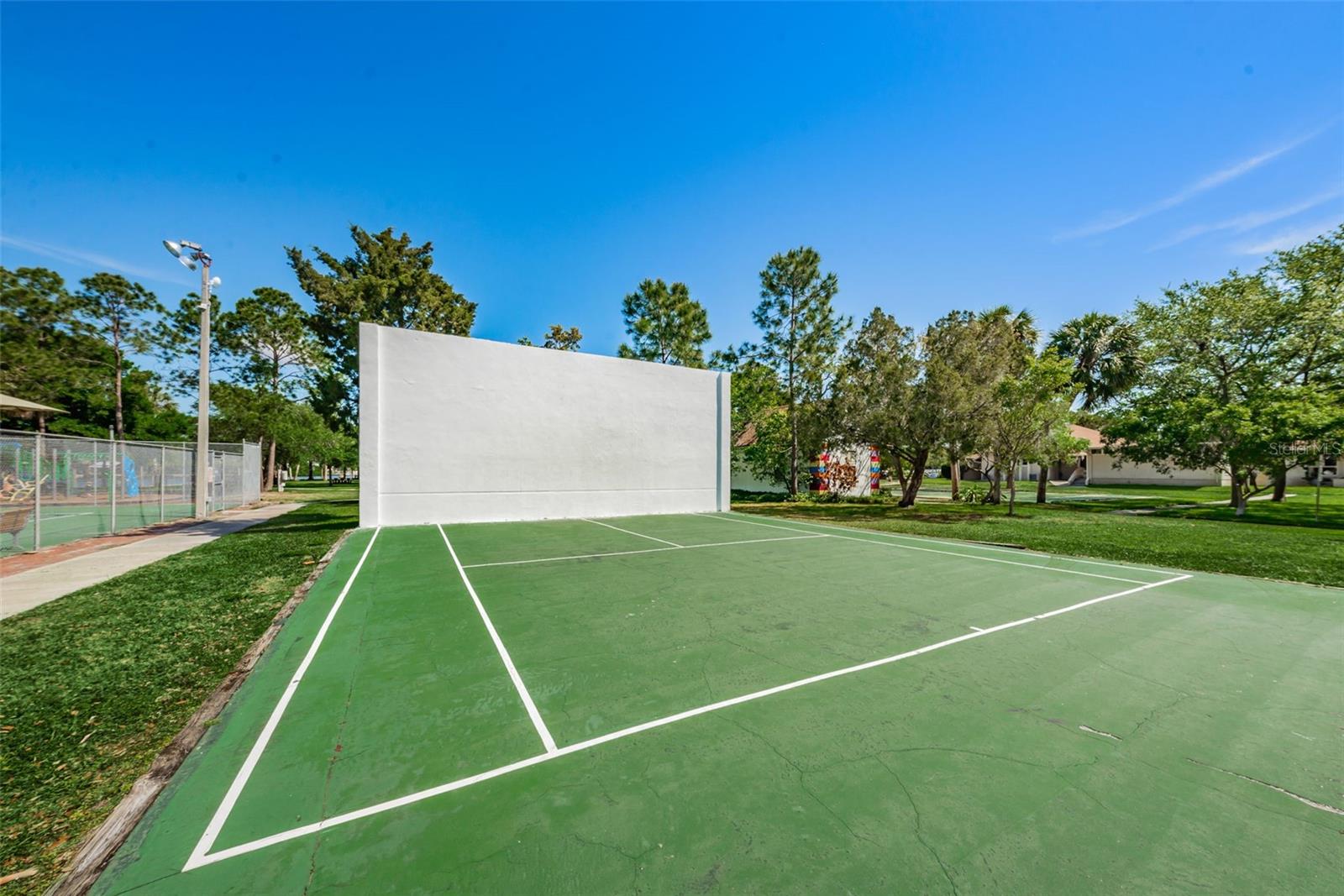 189 ROYAL PALM DR, TARPON SPRINGS, FL, 34689