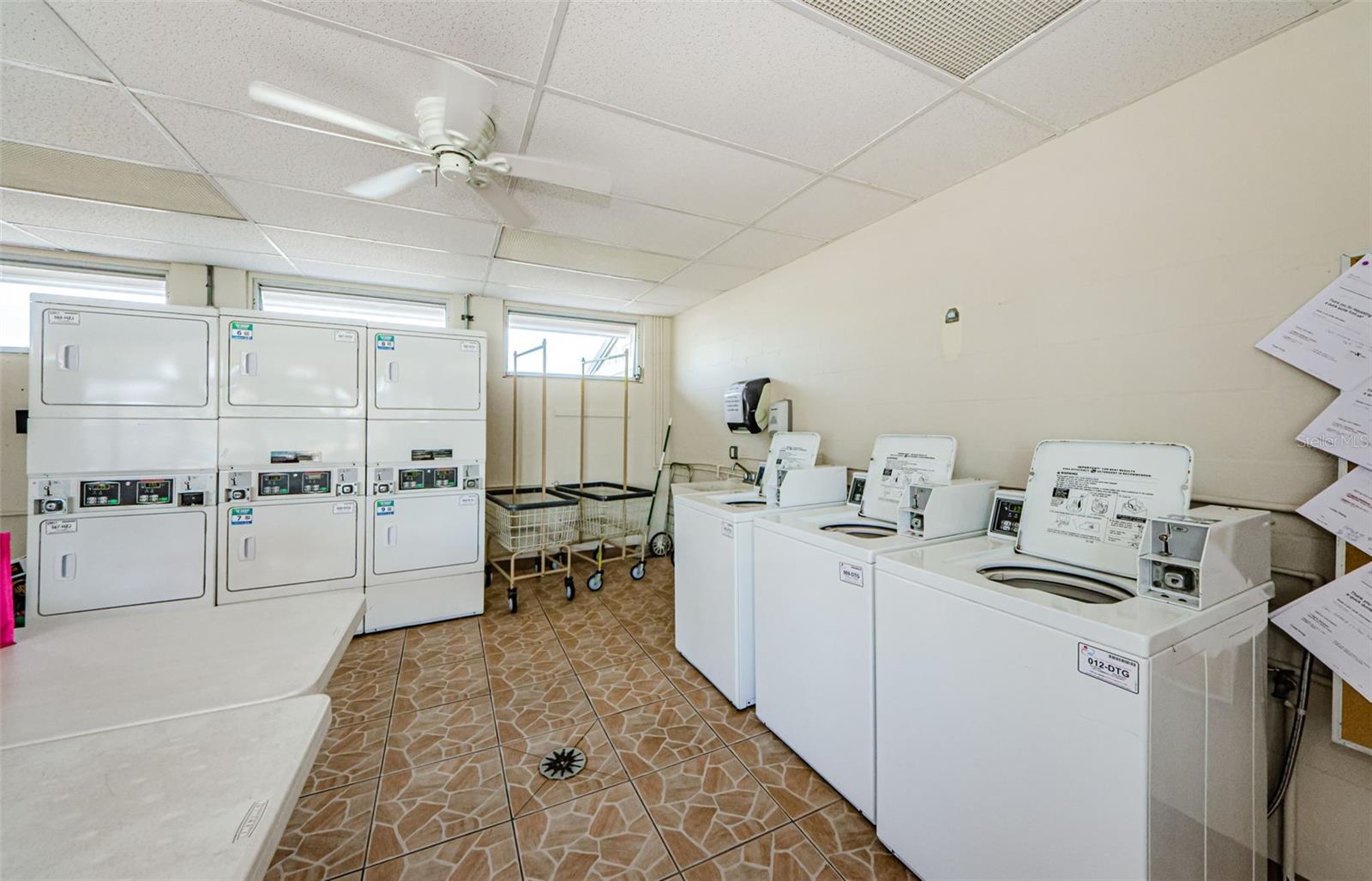 189 ROYAL PALM DR, TARPON SPRINGS, FL, 34689