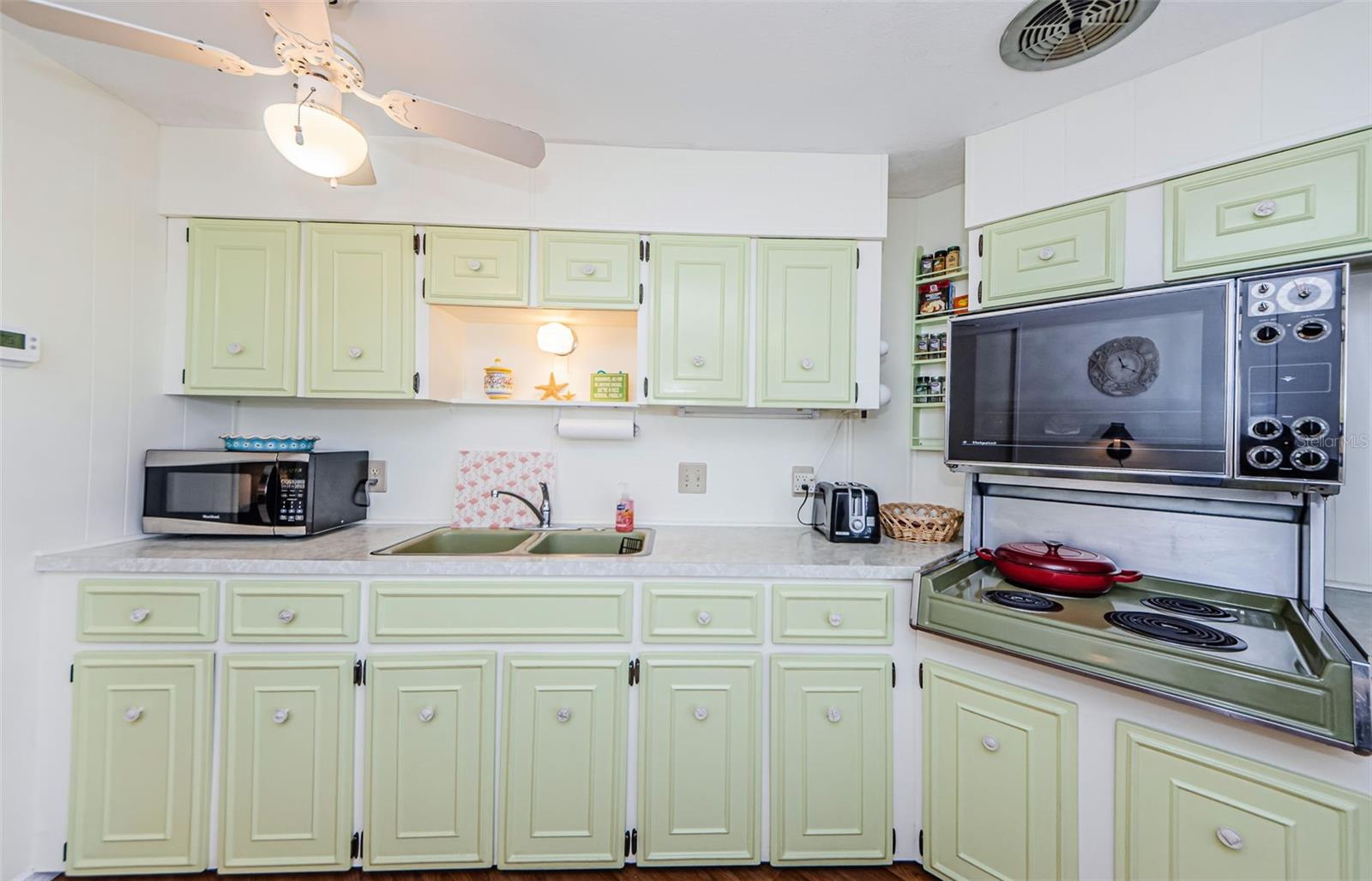 189 ROYAL PALM DR, TARPON SPRINGS, FL, 34689