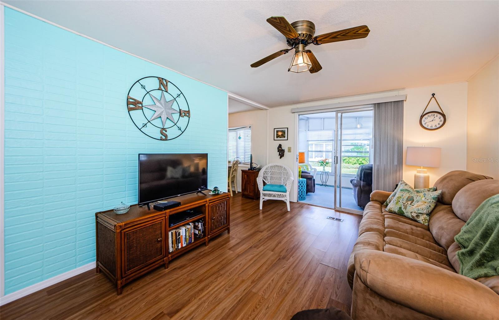 189 ROYAL PALM DR, TARPON SPRINGS, FL, 34689