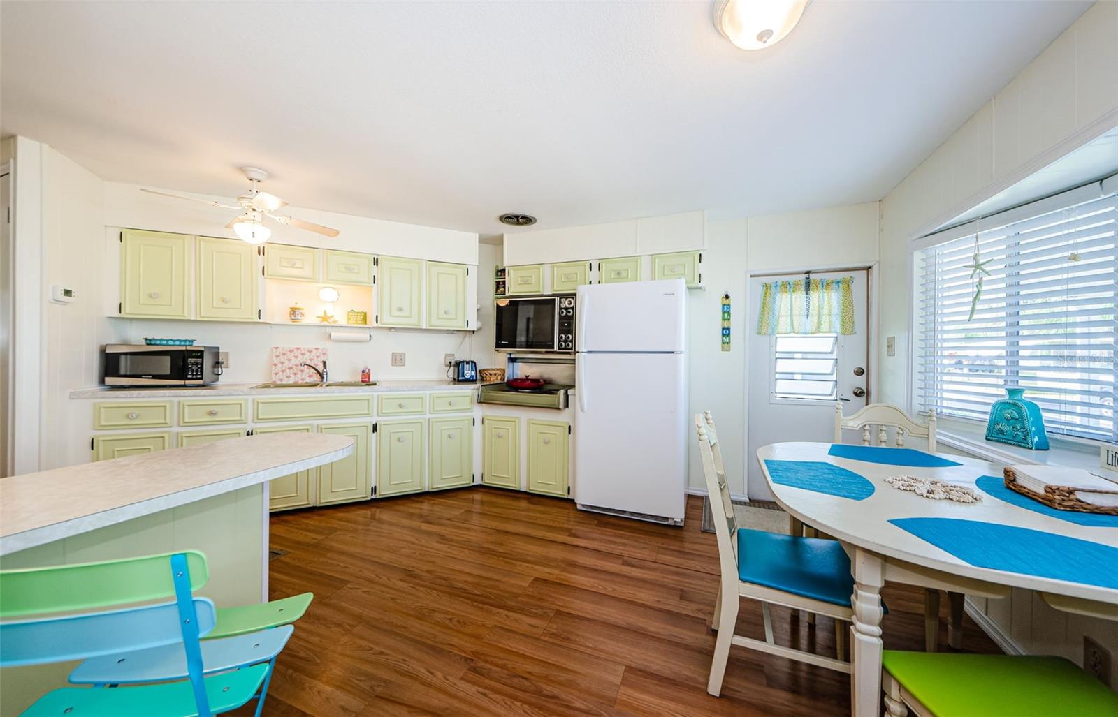 189 ROYAL PALM DR, TARPON SPRINGS, FL, 34689