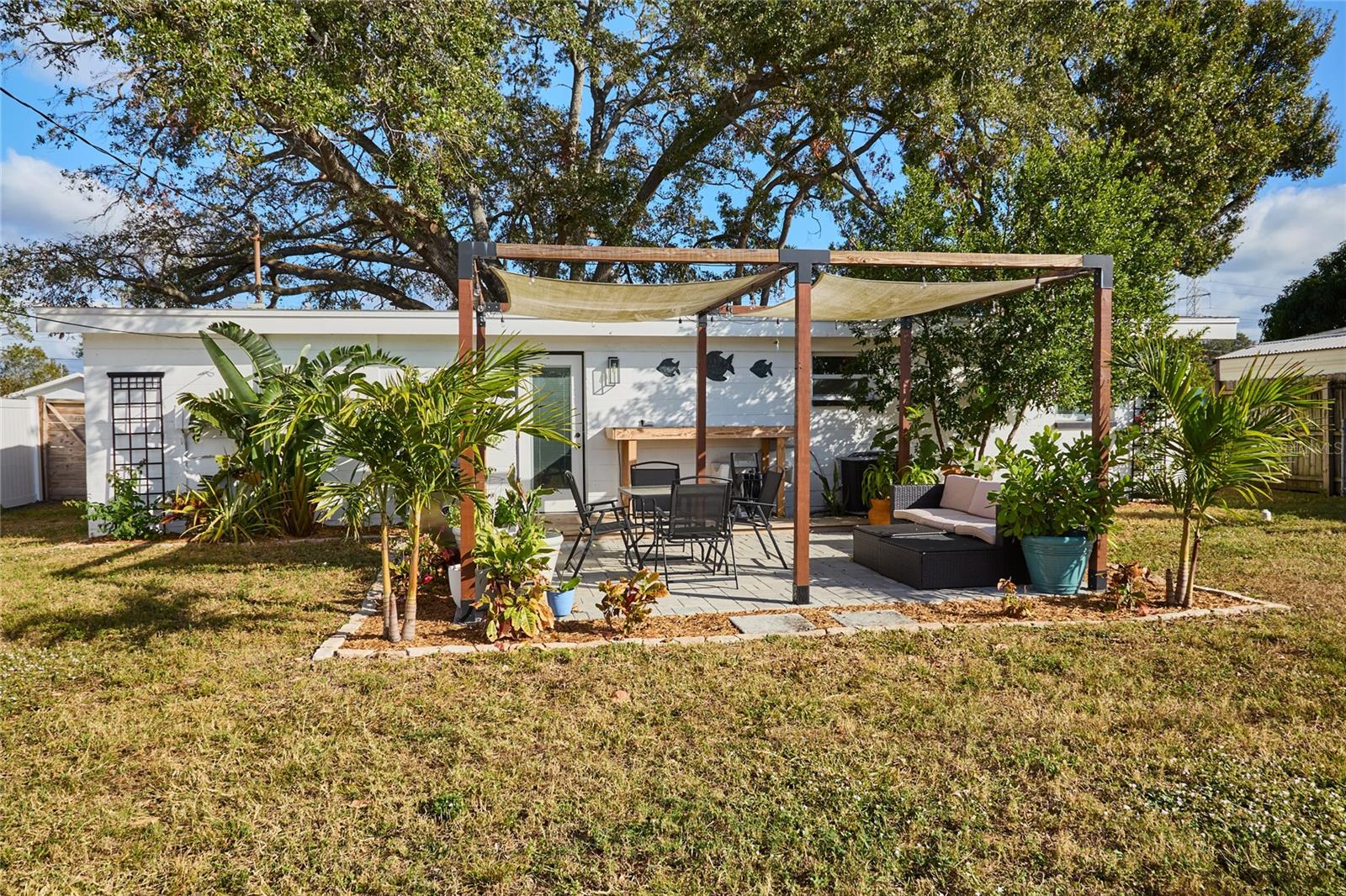 1707 DARLINGTON DR, TAMPA, FL, 33619